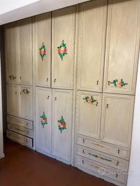 Armadio vintage in legno Rino Presotto decorato