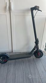 Monopattino elettrico 350w