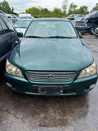 LEXUS IS 200