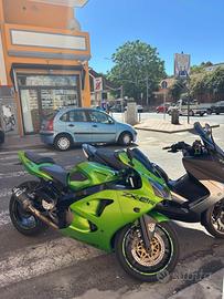 Kawasaki 600