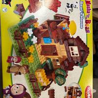 Masha's House" della linea PlayBIG BLOXX,