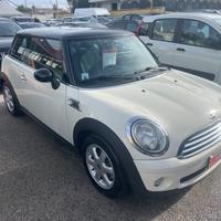 MINI COOPER 1.4 GPL 75 (CV) 2010