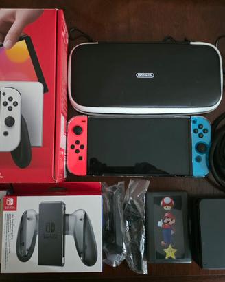 Nintendo Switch OLED Bianca