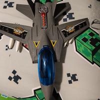 AEREO GIOCATTOLO MILITARE CON SUONI 