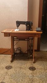 Macchina da cucire Singer 306M