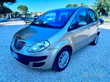 Lancia MUSA 1.3 Multijet 16V Oro - per COMMERCIANT