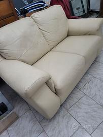 Divano 2 e poltrona