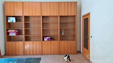 Libreria per ufficio in noce bianco