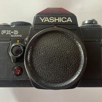Macchina fotografica reflex Yashica FX-D Quartz