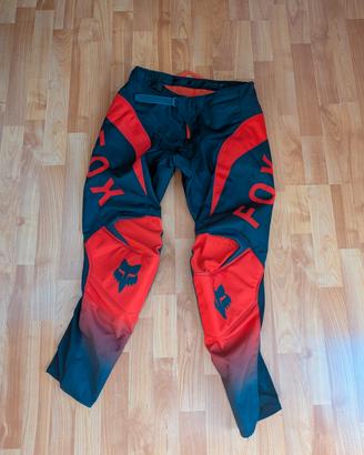 Pantaloni Fox nuovi taglia.32