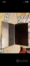 Pc portatile usato poco