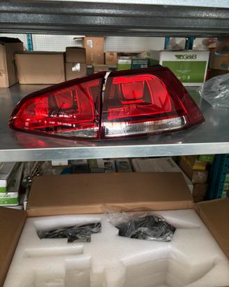 Set fari anteriori e posteriori  volkswagen Golf 7