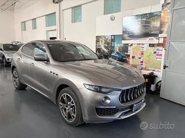 Maserati Levante V6 Diesel 275 CV AWD Granlusso