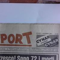 PAOLO ROSSI scarpa e pallore d'oro giornale 1982