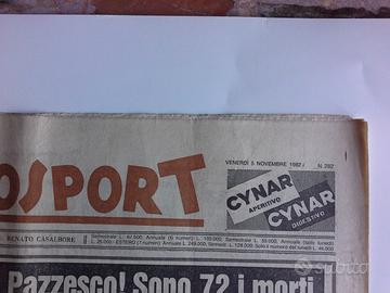 PAOLO ROSSI scarpa e pallore d'oro giornale 1982