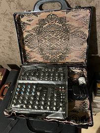 MIXER AUDIO 8 CANALI CON EFFETTI