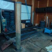 ponte sollevatore meccanico