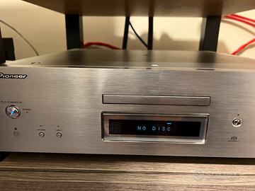 SUPERAUDIO CD  PLAYER PIONEER  PD70 AE