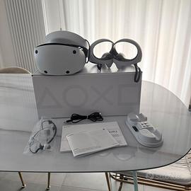 VR2 per PS5 Visore + base di ricarica