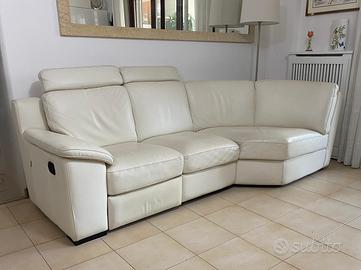 Divano Angolare in Pelle Chateau d'Ax con Relax