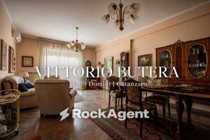 Appartamento di 147 m² con 5 locali a Catanzaro