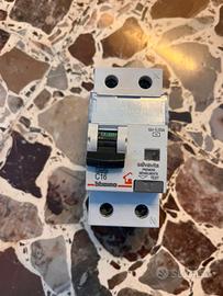 Salvavita bticino c 16