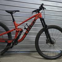 Trek slash 8