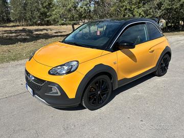 Opel Adam Rocks 1.2 70 CV