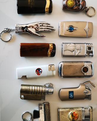 vecchi accendini da collezione 