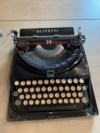 Macchina da scrivere Olivetti MP1