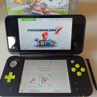 New Nintendo 2DS XL Black Lime Green + Mario Kart 