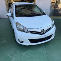 Yaris benz navi retrocamera tagliandata
