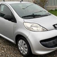 Peugeot 107 1.0 68CV 5p. Urban Move