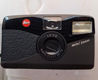 FOTOCAMERA LEICA MINI 2OOM