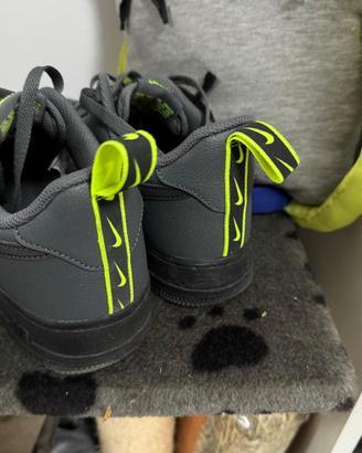 Sneakers Air force Nike fuori prod