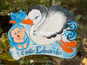 Cicogna annuncio nascita in legno