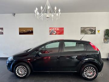Fiat Punto 1.3 MJT II 75 CV 3 porte Street