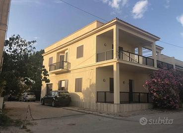 Affittasi Casa Vacanze Tre Fontane