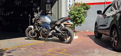 Yamaha FZ1 2006 [1000cc 180cv 110kwh]