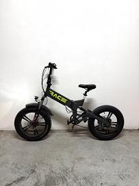 Bicicletta elettrica RACE - PERFETTA