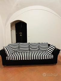 divano cm 240x82 buono stato