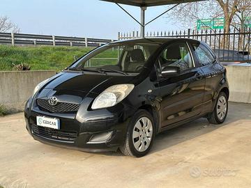 TOYOTA Yaris 1.0 3 porte OK NEPATENTATI BLUETHOO