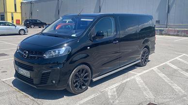 Furgone Opel Vivaro 2.0 Automatico,5 posti