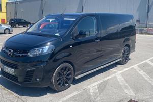 Furgone Opel Vivaro 2.0 Automatico,5 posti