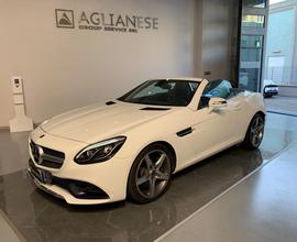 MERCEDES-BENZ SLC 200 AMG line