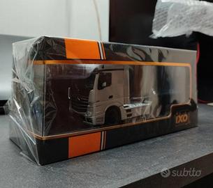 Mercedes Benz actros MP4 ixo 1/43
