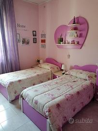 Cameretta  completa come nuova - rosa/magenta