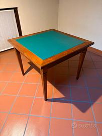 Tavolo da gioco carte in legno