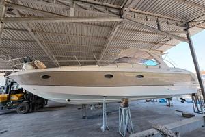 Manò Marine 38.50 HT 2011