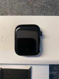 Apple watch 8 + cinturino maglia milanese titanio